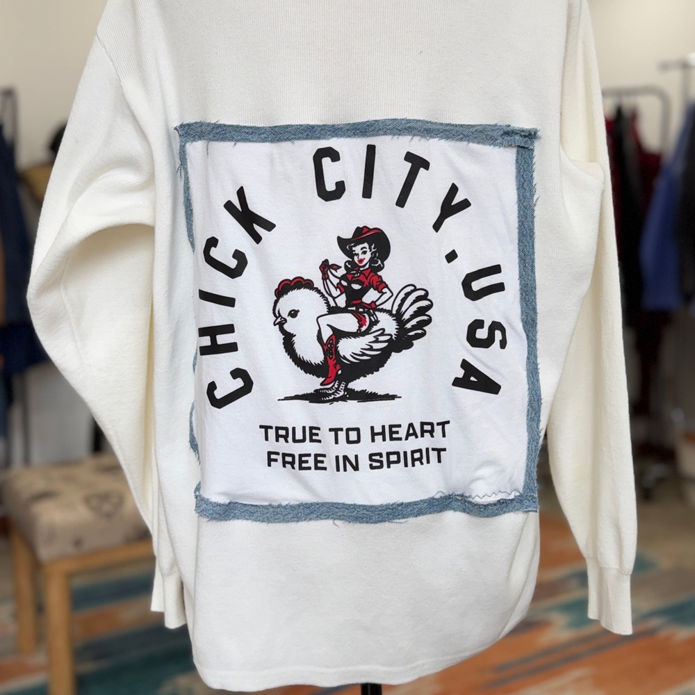 Vintage Reworked Upcycled Cotton Oversized Cardigan Graphic Tee - Picture 3 of 8